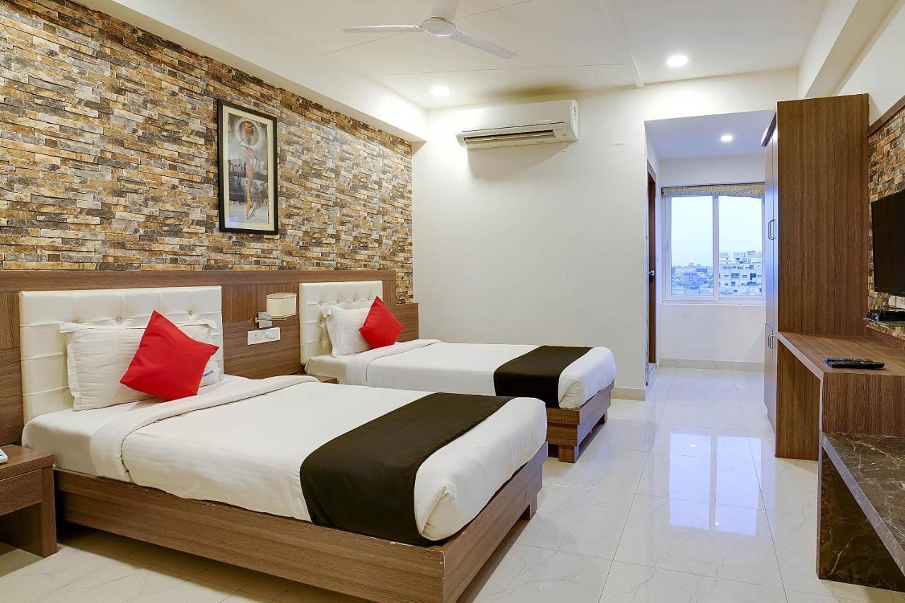 Townhouse Oak Sri Simran Park Hotel Near Secunderabad Railway Station 하이데라바드 외부 사진