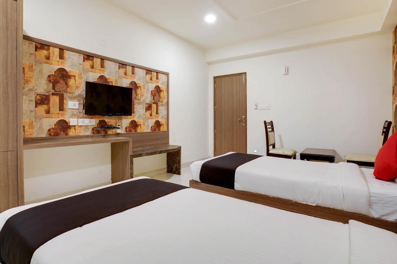 Townhouse Oak Sri Simran Park Hotel Near Secunderabad Railway Station 하이데라바드 외부 사진