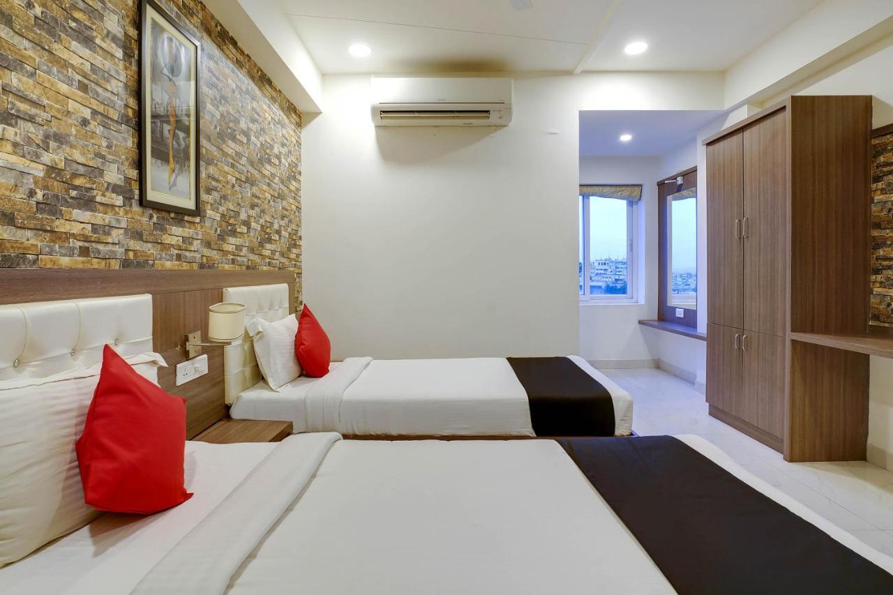 Townhouse Oak Sri Simran Park Hotel Near Secunderabad Railway Station 하이데라바드 외부 사진