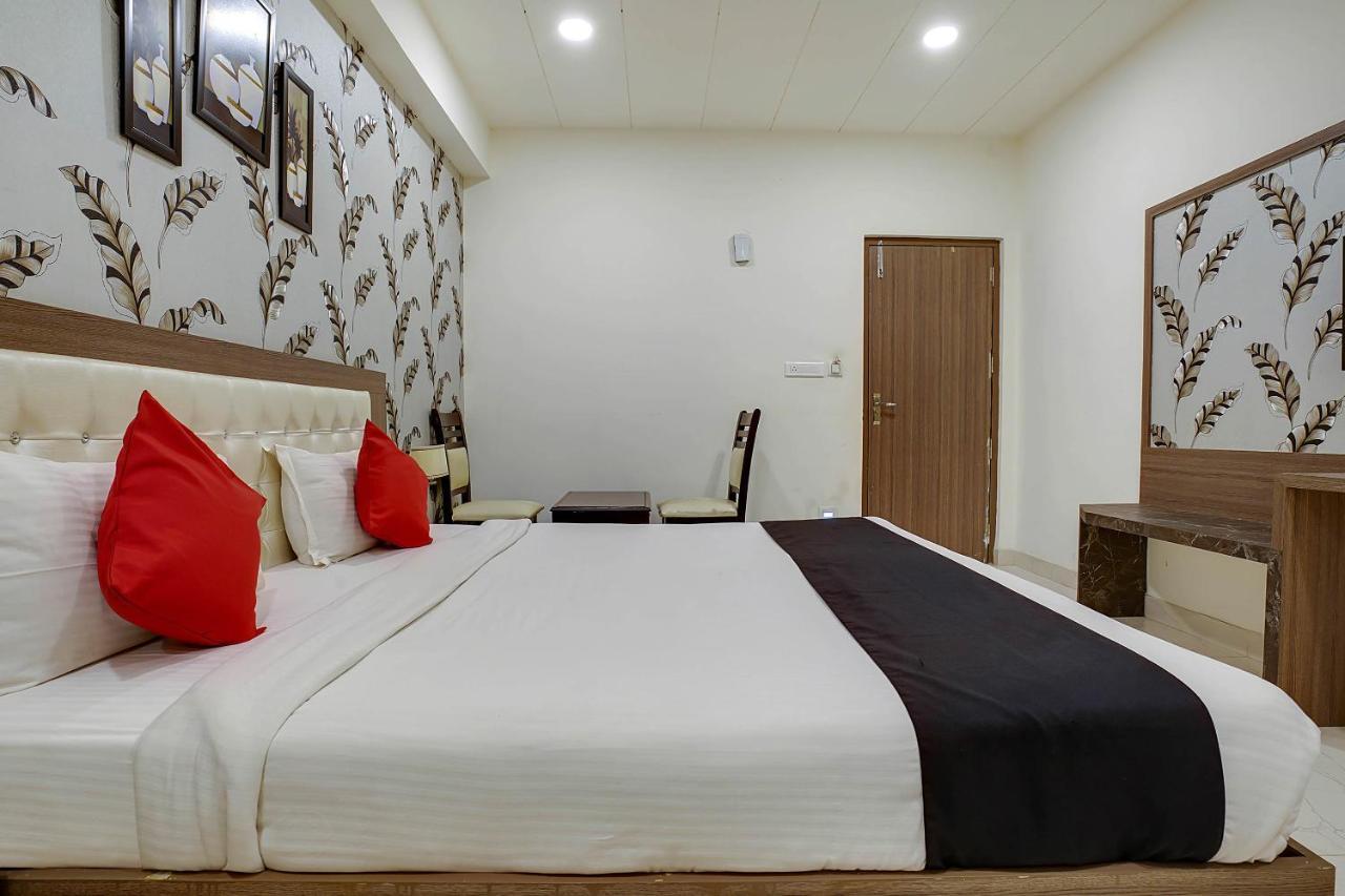 Townhouse Oak Sri Simran Park Hotel Near Secunderabad Railway Station 하이데라바드 외부 사진