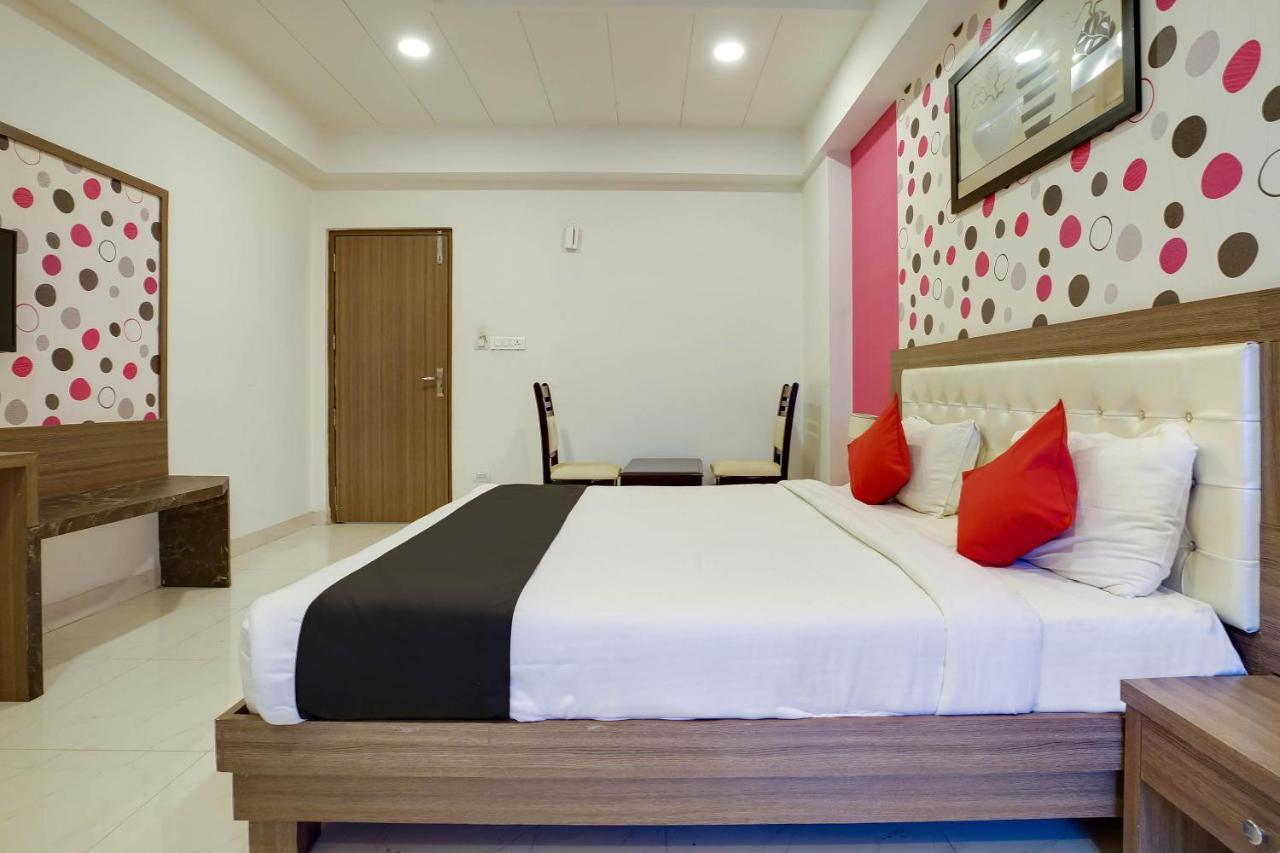 Townhouse Oak Sri Simran Park Hotel Near Secunderabad Railway Station 하이데라바드 외부 사진